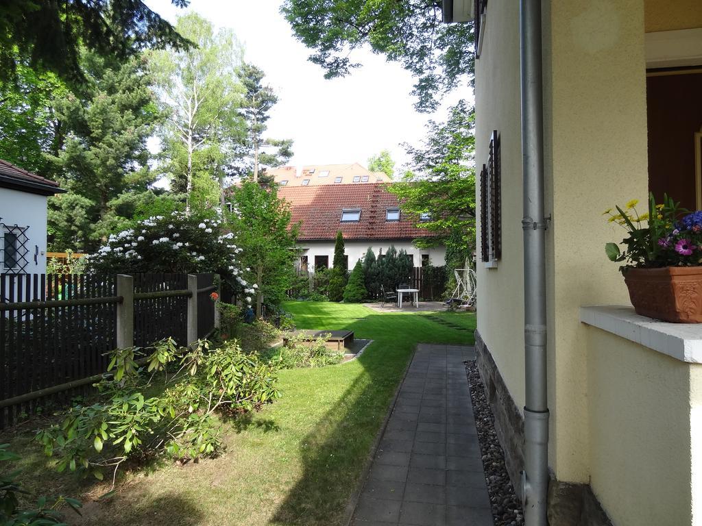 Ferienwohnung Ruth Dresden Bagian luar foto