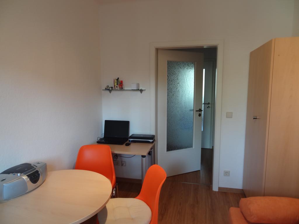 Ferienwohnung Ruth Dresden Bagian luar foto